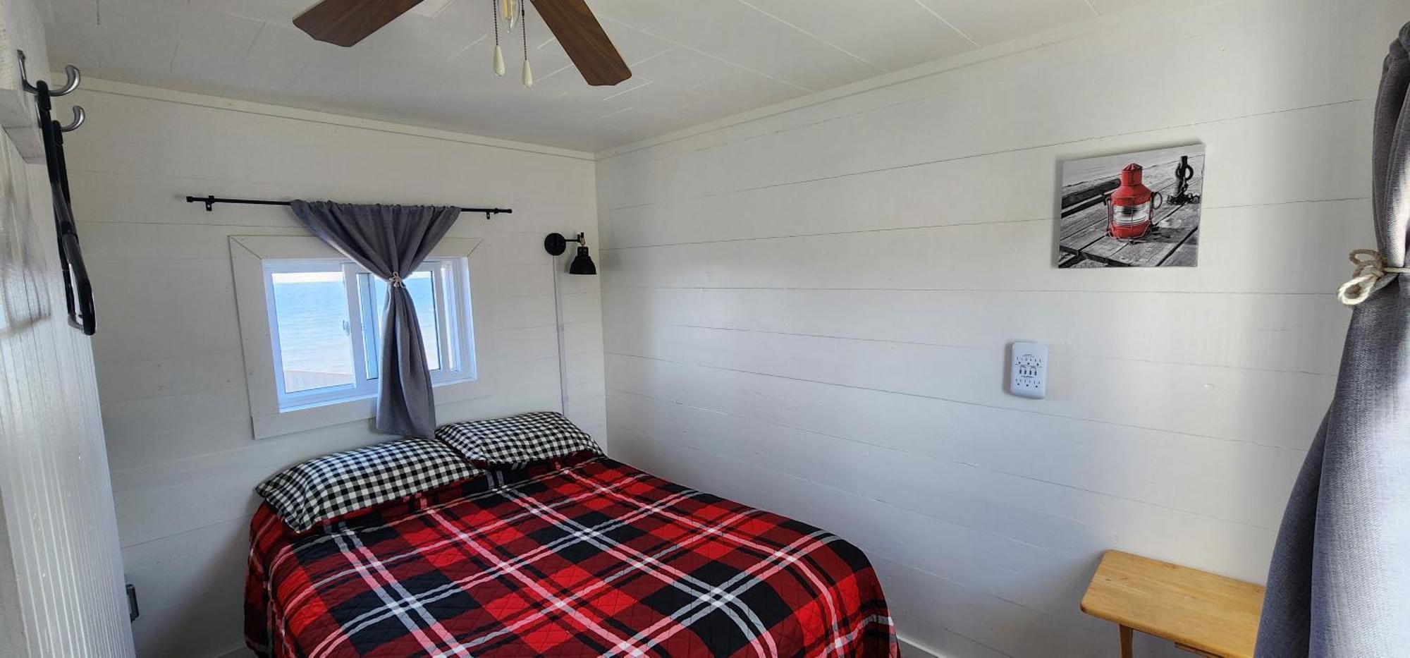 Les Cabines Sur Mer Cap-des-Rosiers Номер фото